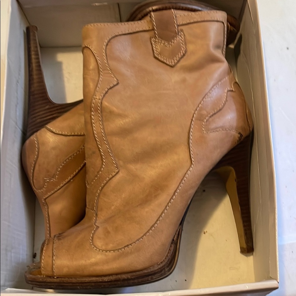 BCBGeneration Tan Leather Heeled Ankle Boots